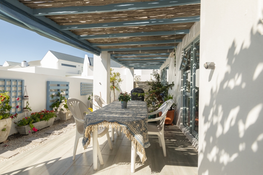 3 Bedroom Property for Sale in Blue Lagoon Western Cape